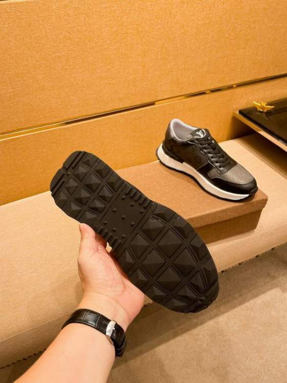 Picture of Louis Vuitton Shoes _SKULVsz38-44mnf060117160